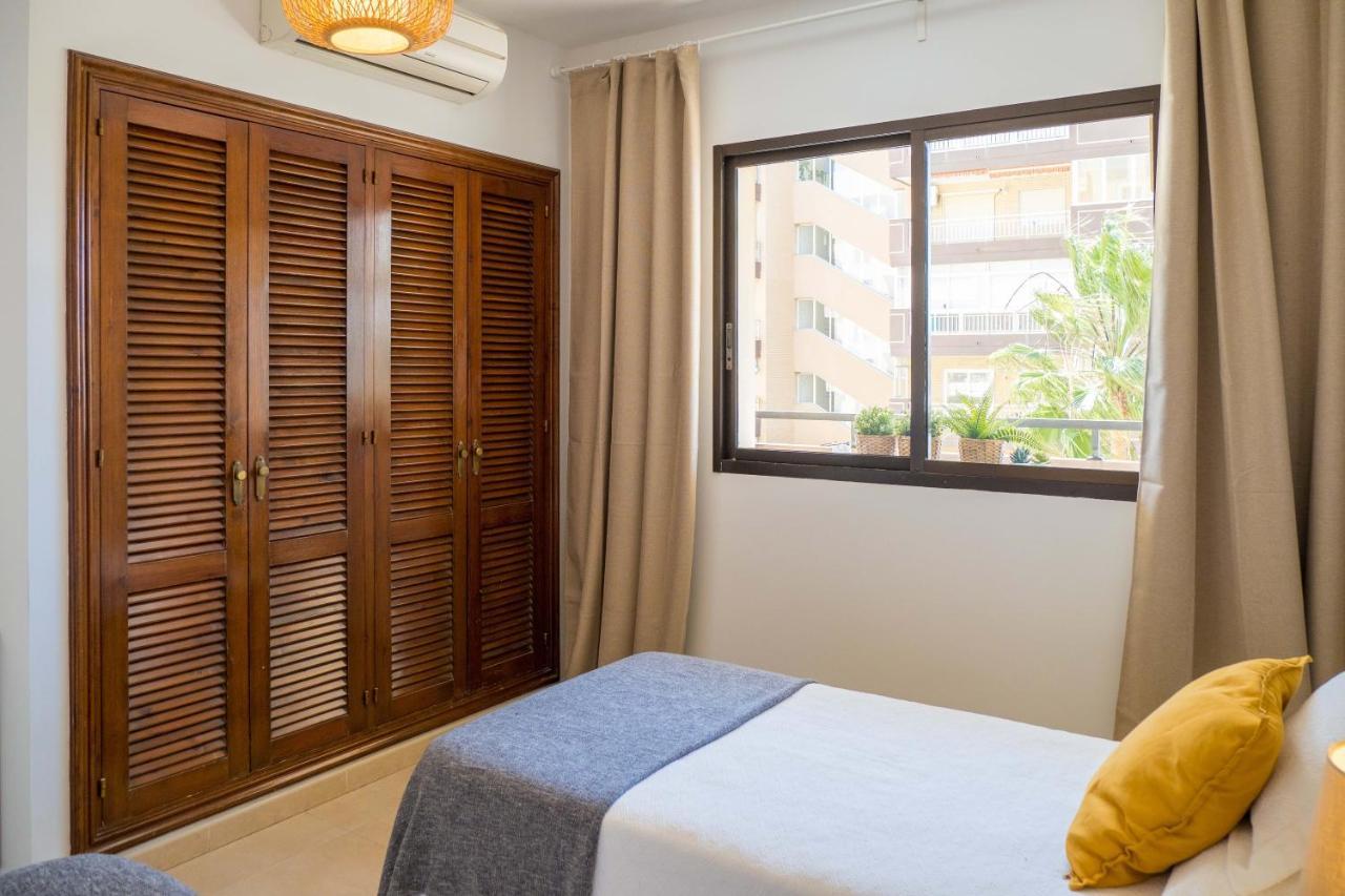 Estupendo Piso En Primera Linea De Playa; Ronda IV Fuengirola Kültér fotó